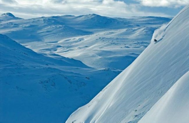 Snowboarding Snowboarding